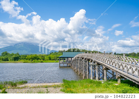 鶴の舞橋 全長300メートル 日本一の木造三連太鼓橋 鶴の舞橋 全長300メートル 日本一の木造三連太鼓橋 104822223