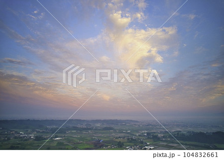 都城市空撮　R5年6月　朝焼け 104832661