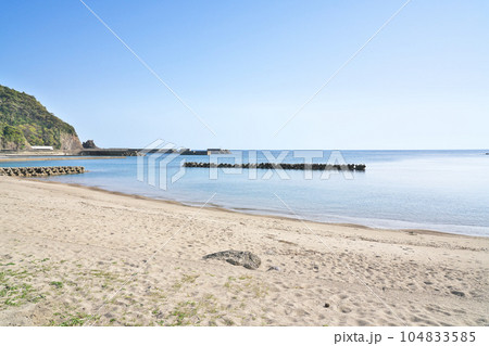 【本庄浜海水浴場】 京都府与謝郡伊根町本庄浜 104833585