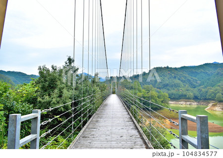 野だたらと椿の里 島根 吊り橋 吊橋 つり橋 野だたらと椿の里 島根 吊り橋 吊橋 つり橋 104834577