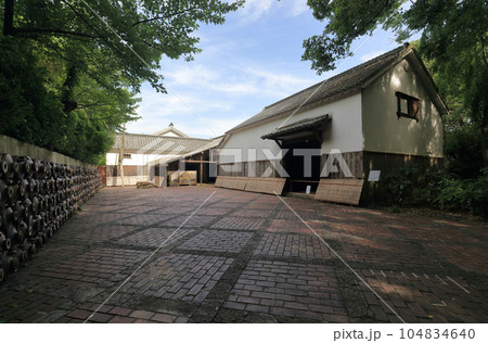 四国村ミウゼアム 醤油蔵(重要有形民俗文化財) 四国村ミウゼアム 醤油蔵(重要有形民俗文化財) 104834640