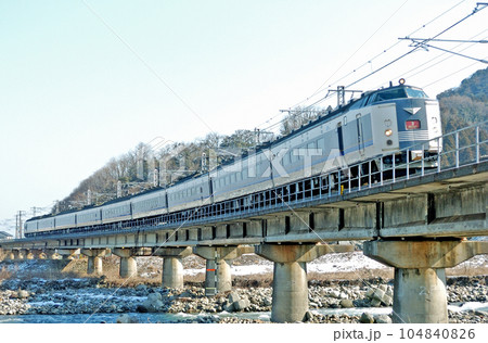 北陸本線　浦本ー梶屋敷　JR西日本　583系　B4編成（京都）　シュプール 104840826
