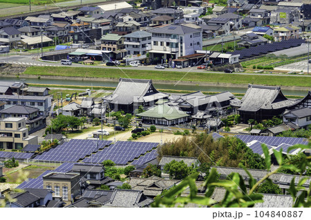 神辺 光行寺(左)と萬念寺(右) 広島県福山市 神辺 光行寺(左)と萬念寺(右) 広島県福山市 104840887