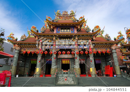 台湾 高雄市 蓮池潭、城邑左営慈済宮 104844551