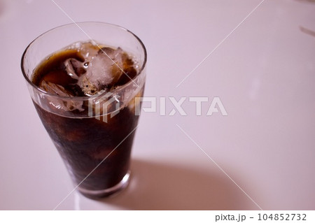 冷たくて美味しいアイスコーヒー 冷たくて美味しいアイスコーヒー 104852732