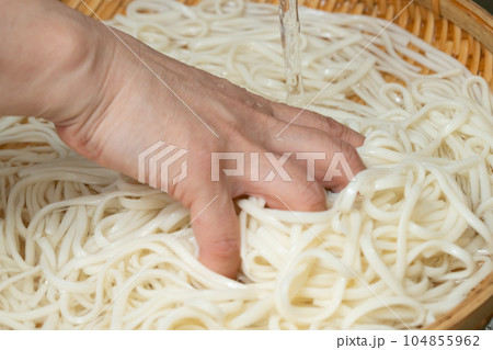 うどん うどん 104855962