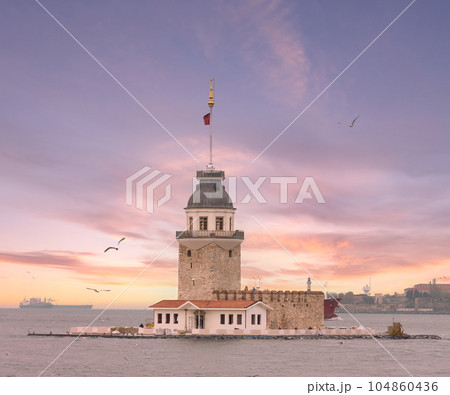 Maiden's Tower or Kiz Kulesi located in a small islet in Bosphorus near the coast of Uskudar district, Istanbul, Turkiye Maiden's Tower or Kiz Kulesi located in a small islet in Bosphorus near the coast of Uskudar district, Istanbul, Turkiye 104860436