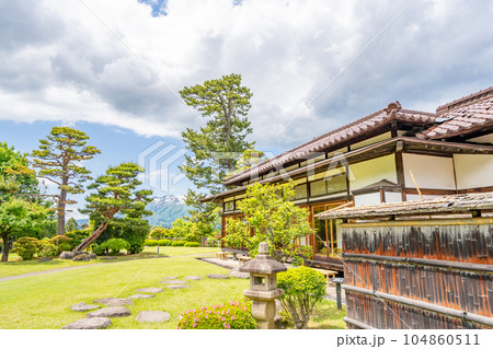 藤田記念庭園 和館 岩木山を借景 藤田記念庭園 和館 岩木山を借景 104860511
