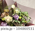 花束左寄り 104860531