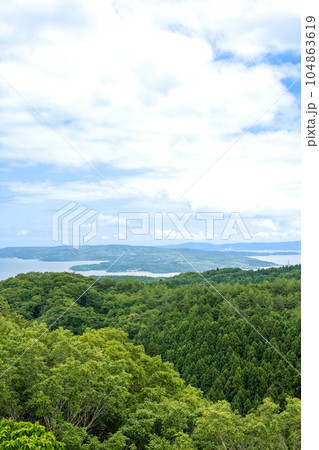 別所岳サービスエリアのスカイデッキから能登島方面の景色｜のと里山海道｜石川県七尾市 104863619