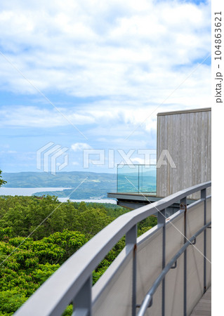 別所岳サービスエリアのスカイデッキから能登島方面の景色|のと里山海道|石川県七尾市 別所岳サービスエリアのスカイデッキから能登島方面の景色|のと里山海道|石川県七尾市 104863621