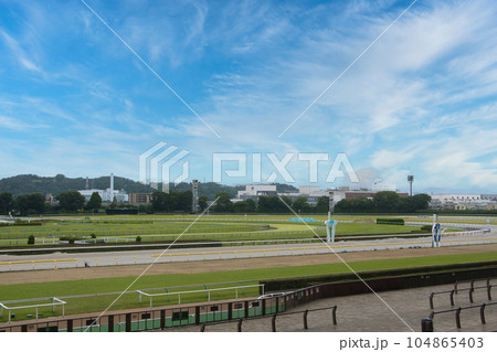 競馬場のトラック 競馬場のトラック 104865403