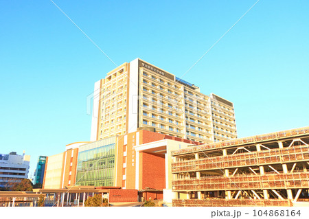 長久手市、愛知医科大学病院の風景 104868164