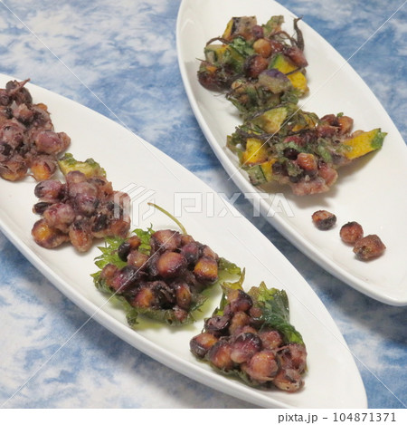 赤いトウモロコシ　大和ルージュのかき揚げ 104871371