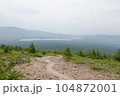 北海道駒ヶ岳の登山道風景 104872001