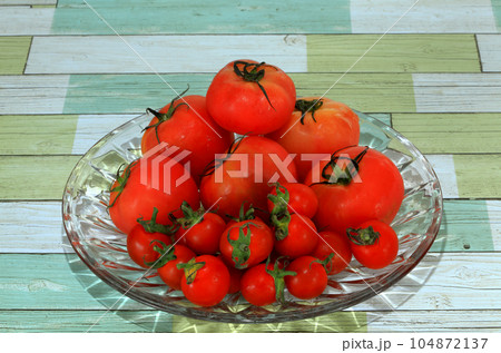 夏野菜の代表トマト 夏野菜の代表トマト 104872137