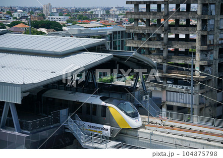 Yellow Line at Lat Phrao MRT station in Bangkok 104875798