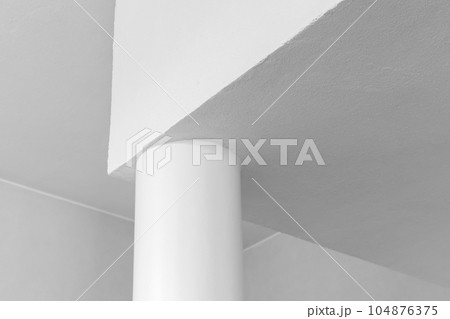 Empty abstract white minimal interior, niche corner with a round pillar 104876375