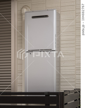 住宅のガス給湯器 104882767