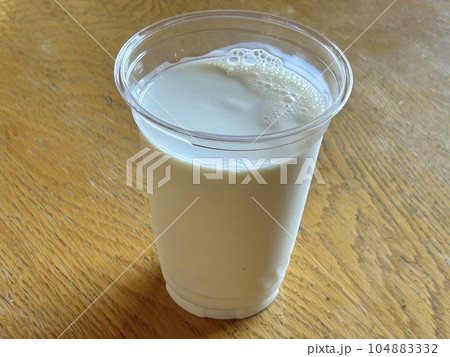 搾りたて濃厚なジャージー牛乳 搾りたて濃厚なジャージー牛乳 104883332