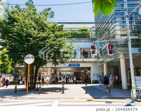 東京　成城学園前駅北口 104886479