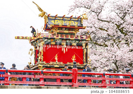 220415雨の高山祭イラスト5g123-2 220415雨の高山祭イラスト5g123-2 104888655