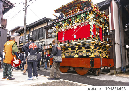 220415雨の高山祭イラスト5z003 220415雨の高山祭イラスト5z003 104888668
