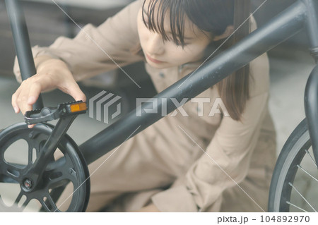 サイクリングショップ　修理 104892970