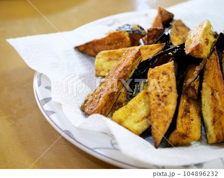 茄子の唐揚げ 茄子の唐揚げ 104896232