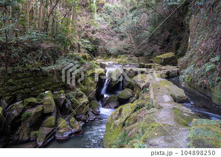 関吉の疎水溝 104898250