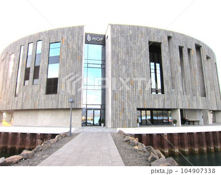 アイスランド第2の都市、アクレイリの建物 104907338