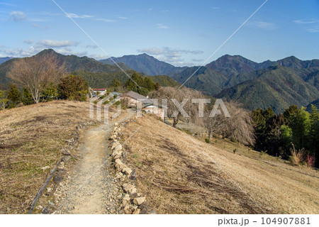 十津川村【果無(はてなし)集落】 十津川村【果無(はてなし)集落】 104907881