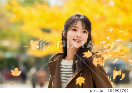 鮮明な秋 104908702