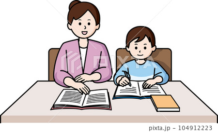 勉強する男の子と母親 104912223