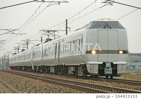北陸本線 加賀笠間ー美川 JR西日本 683系 S26+S04編成(金沢) しらさぎ 北陸本線 加賀笠間ー美川 JR西日本 683系 S26+S04編成(金沢) しらさぎ 104913131