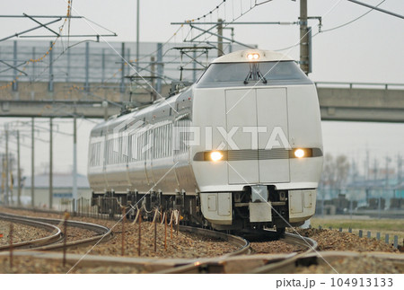 北陸本線　加賀笠間ー美川　JR西日本　683系　S09編成（金沢）　しらさぎ 104913133