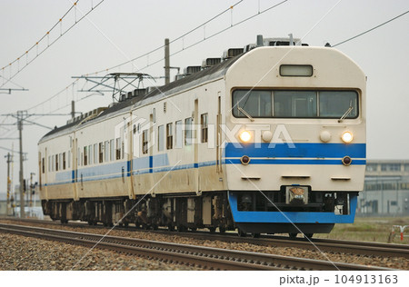 北陸本線　加賀笠間ー美川　419系　JR西日本　D06編成（福井） 104913163