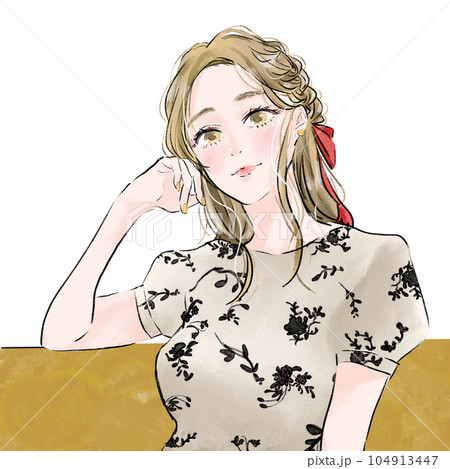 肘をついて微笑む女性　あおり構図 104913447