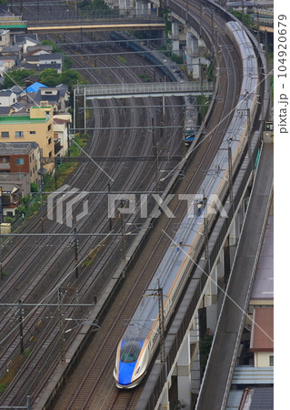北とぴあから眺める新幹線 104920679
