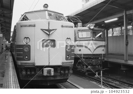 鉄道 国鉄 列車 機関車 EF58 583系 581系 ゆうづる 上野 地上線 鉄道 国鉄 列車 機関車 EF58 583系 581系 ゆうづる 上野 地上線 104923532