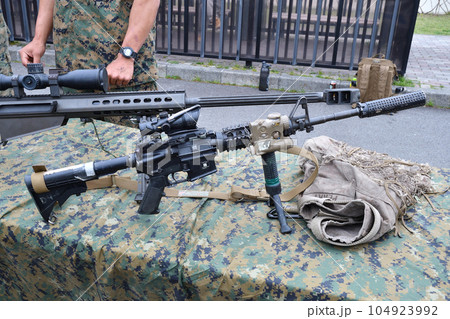 M4 104923992