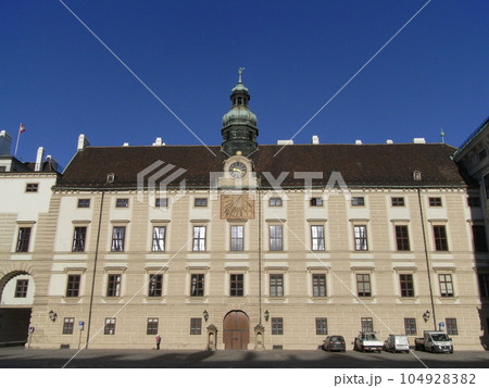 ウィーンの風景 　Wiener Landschaft  104928382