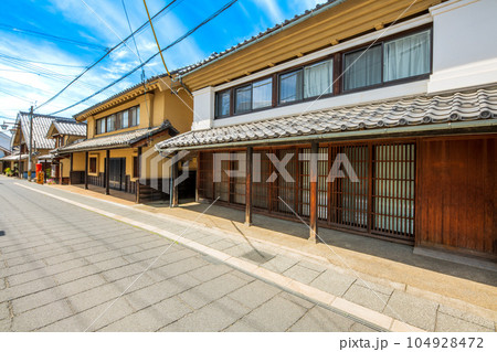 長野県　須坂市の町並み 104928472