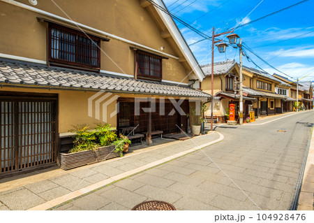 長野県　須坂市の町並み 104928476