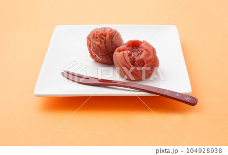 梅干し　スタジオ撮影 104928938