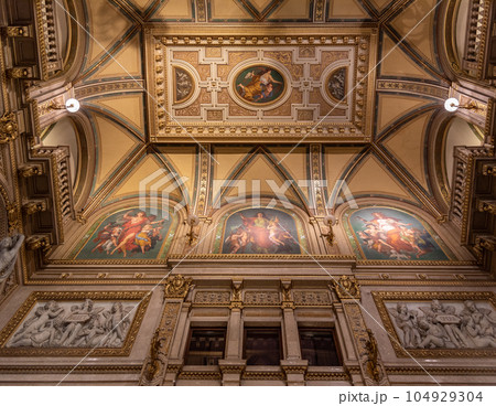 Interior of the Vienna State Opera house in Viena Austria Interior of the Vienna State Opera house in Viena Austria 104929304