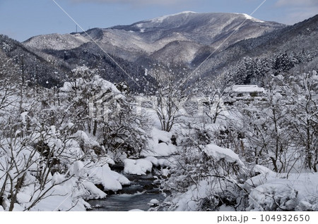 夢街道ルネサンス　比和ゆめ街道　森脇・永原吾妻山雪景色　出雲街道 104932650
