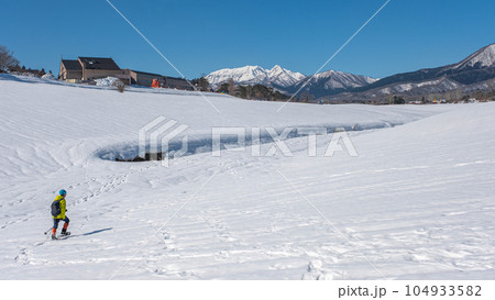 スノーシュートレッキングのイメージ 蒜山高原 スノーシュートレッキングのイメージ 蒜山高原 104933582