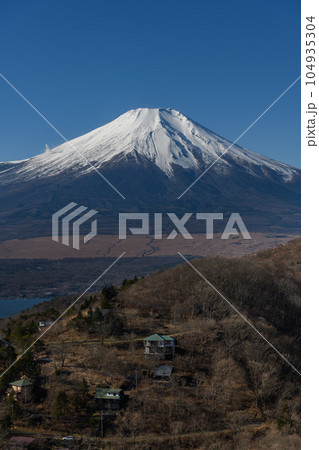 初冬の富士山 初冬の富士山 104935304