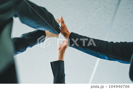 Image photo Image photo 104940786